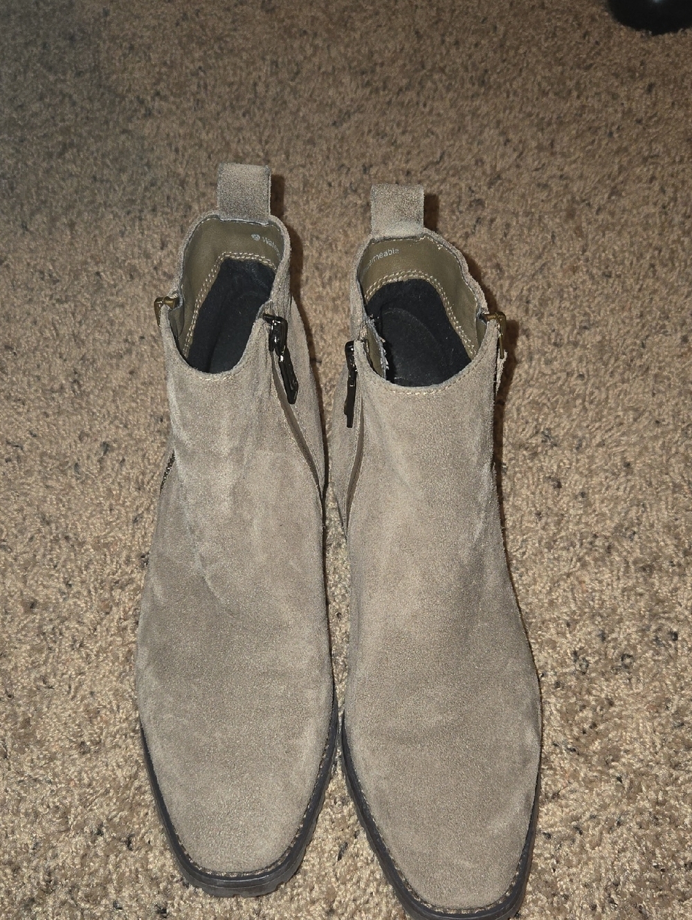 Blondo Womens Suede Ankle Boots in Taupe